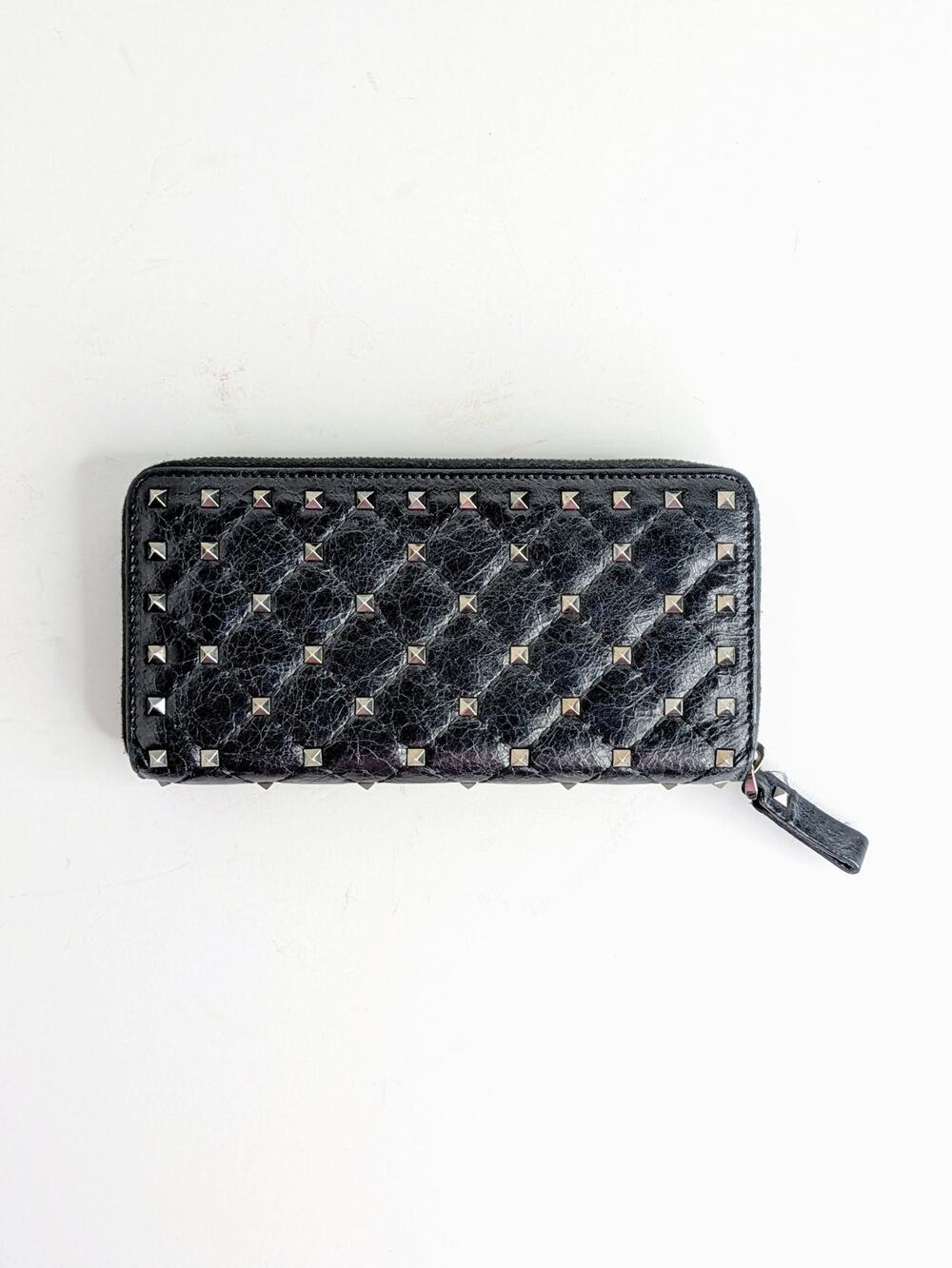 Valentino Garavani Rockstud Spike Wallet Black Patent Leather Zip Around